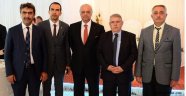 BAŞKAN MAHÇİÇEK İLAHİYATÇILARI KONUK ETTİ