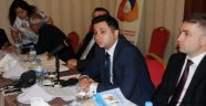 İKİ KİŞİYE BİR EMEKLİ…
