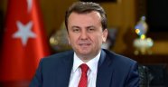 KURBAN, KİBİRDEN UZAKLAŞTIRIR..