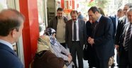 NE ÇEKİŞTİRİYORSUNUZ HANIMLAR?