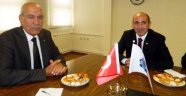 ALİ ÖZTUNÇ ÇALIŞIYOR..