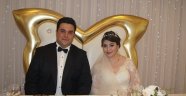 BİR YASTIKTA GOCASINLAR..