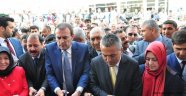 BU MİLLET ADAMI GÖZÜNDEN TANIR..