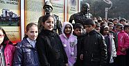 BU MÜZE GEZİLİR...