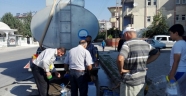 BÜYÜKŞEHİR ELBİSTAN’DA SU DAĞITTI..