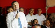 DARBE TEŞEBBÜSÜ MİLLETİMİZ TARAFINDAN BERTARAF EDİLDİ..
