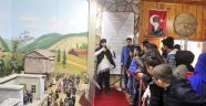 İŞİTME ENGELLİLERE KURTULUŞ DESTANI ANLATILDI..