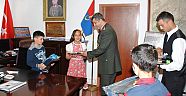 JANDARMAYA BAYAN KOMUTAN...