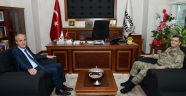 KOMUTAN BELEDİYEDE..