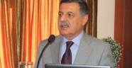 NEVZAT PAKDİL’E YENİ GÖREV..