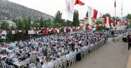 “RAMAZAN BEREKETTİR. BU BEREKETİ HER GÜN HALKIMIZLA PAYLAŞIYORUZ”